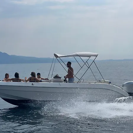 Roxer Boat Tours *