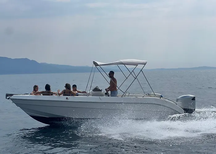 Roxer Boat Tours *